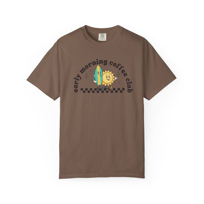 Surf Friends Vintage Coffee-Themed Unisex T-Shirt, Perfect for Coffee Addicts, Gift for Friends, Trendy Graphic Tee, Casual Everyday Wear